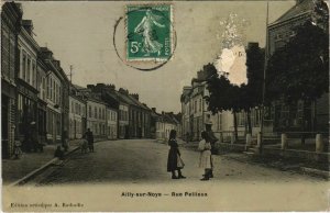 CPA AILLY-SUR-NOYE Rue Pellieux (25573)