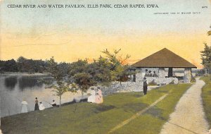 Cedar River, Water pavilion Ellis Park Cedar Rapids, Iowa