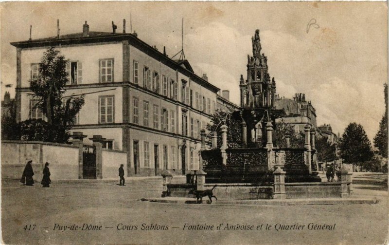 CPA CLERMONT-FERRAND Fontaine d'Amboise et le Quariter général (460092)