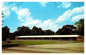 Postcard MOTEL SCENE Bennington Vermont VT AS2083