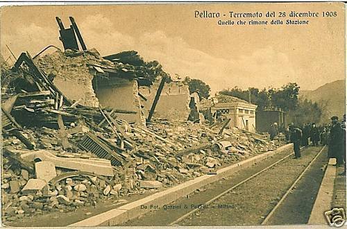 Vintage POSTCARD: PELLARO staz. REGGIO CALABRIA TRAINS-