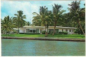 Home Of Doctor Fred Fisher, Fort Lauderdale, Florida, Vintage Chrome Postcard