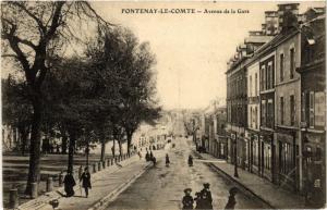 CPA FONTENAY-le-COMTE - Avenue de la Gare (297816)