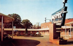 Postcard Motel Paradise on North 26th Street in Birmingham, Alabama~128954