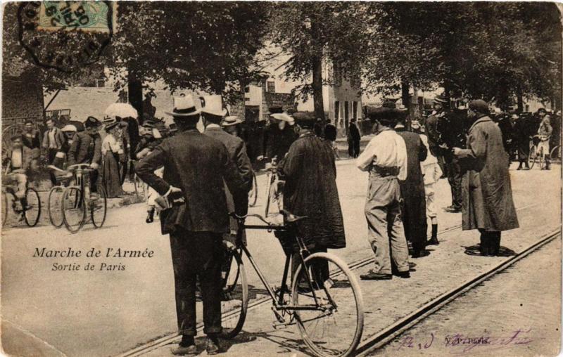 CPA AK PARIS La Marche de l'Almée Sortie de PARIS (700187)