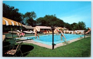 WELLS, ME Maine ~ SLUMBERLAND MOTEL 1975 York County Roadside  Postcard