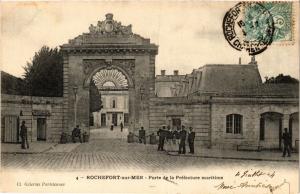 CPA Militaire, Rochefort sur Mer - Porte de la Prefecture (278681)