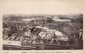 BR62750 london real photo showing queen victoria memorial   uk