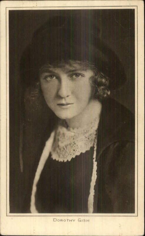 Actress Dorothy Gish Picture Portrait Gallery #127 c1915 Postcard