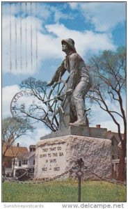 Statue Of The Mariner Gloucester Massachusetts