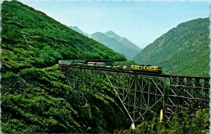 Postcard AK Whitehorse to Skagway Freight Train on a Bridge White Pass 1960s K54