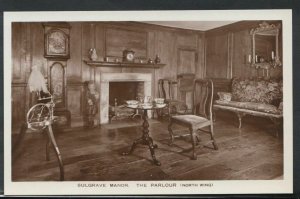 Northamptonshire Postcard - Sulgrave Manor - The Parlour (North Wing)    T1932