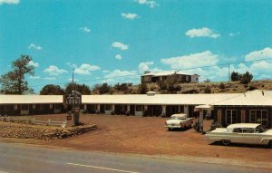 SHOW LOW AZ Arizona LONE PINE LODGE Roadside NAVAJO CO 50's Cars Chrome Postcard