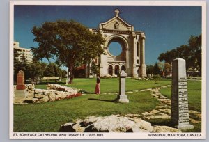 St Boniface Cathedral & Grave Of Louis Riel, Winnipeg, Manitoba, Chrome Postcard