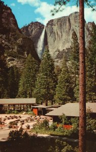 Vintage Postcard 1972 Yosemite Lodge National Park Base Of Falls California CA