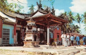 Penang Malaysia The Snake Temple Vintage Postcard AA16296