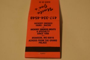 Uncle Joe's Bar-B-Q Branson Missouri 20 Strike Matchbook