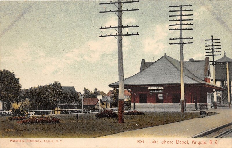 J43/ Angola New York Postcard c1910 Lake Shore Railroad Depot 335