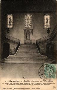 CPA CARPENTRAS - Escalier d'honneur de l'Hotel-Dieu (512431)