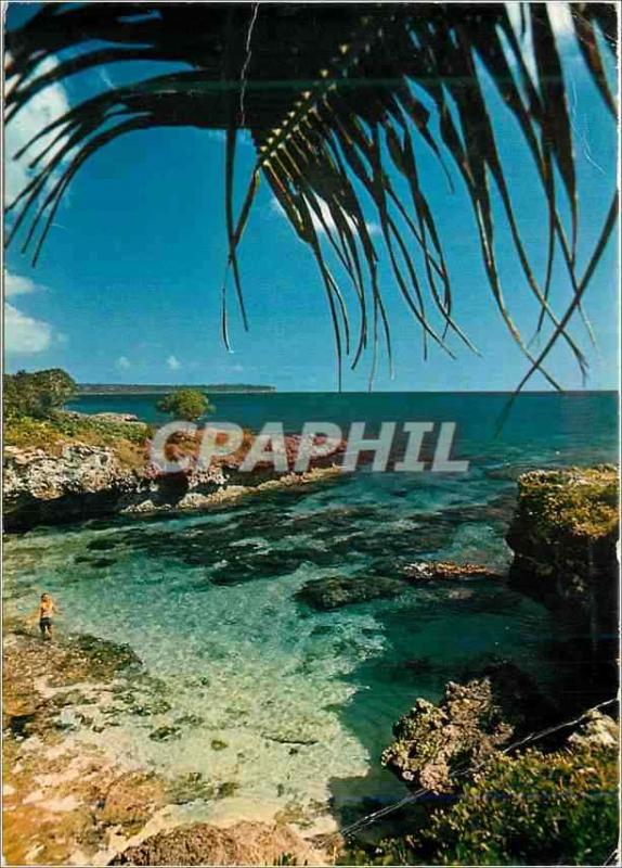  Modern Postcard small New Caledonia cracks of bay of chepenehe lifou