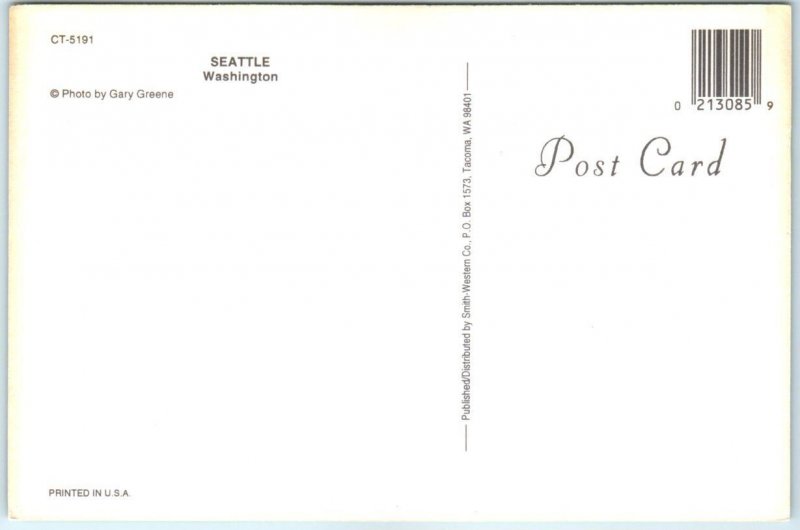 Postcard - The Space Needle - Seattle, Washington