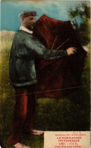 CPA La Normand.Pitt. C'ti la chest d'la vraie baleine FRANCE FOLKLORE (788885)