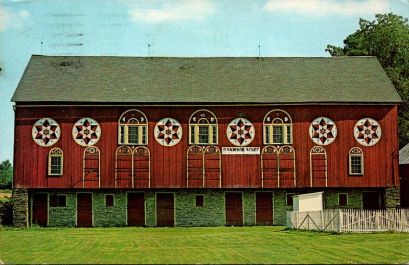 Pennsylvania Lehigh County Heart Of Dutchland Hex-Decorated Barn 1977