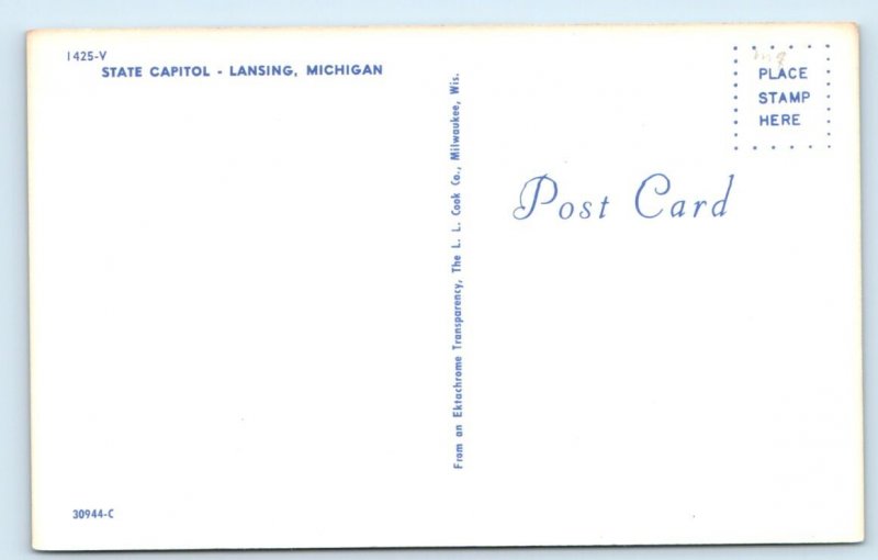 State Capitol - Lansing MICHIGAN Postcard