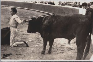 Spain Touching The Point Of The Bull's Horn Bullfighting RPPC C154