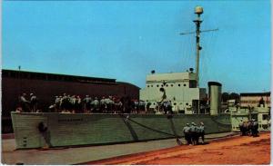 BAINBRIDGE, MD US NAVAL TRAINING CENTER Training Ship COMMODORE c1950s  Postcard