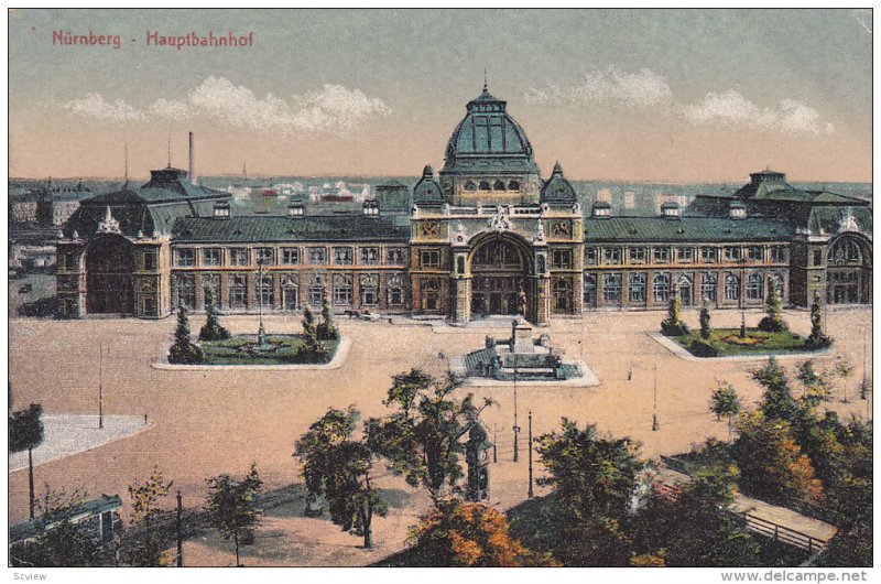 Nurnberg, Hauptbahnhof, Bavaria, Germany, 10-20s