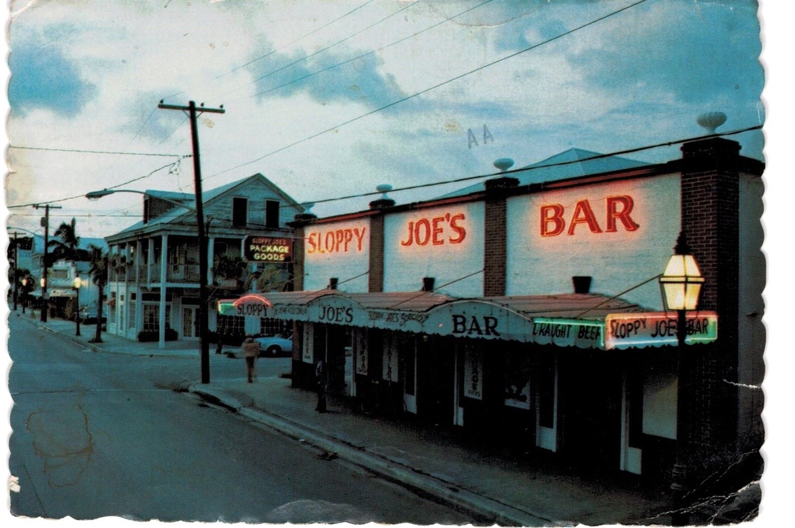 Men's Tee Watercolor Building | Sloppy Joe's Bar | Key West, FL