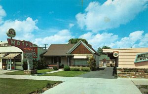 SALT LAKE CITY, UT  Utah     BALL MOTEL  Hwys 89 & 91   Roadside 1950's Postcard