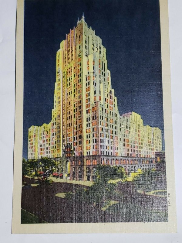 Vintage Postcard Detroit Fisher Building Michigan Fisher Theatre Linen   904