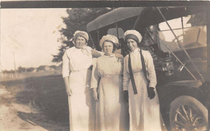 F8/ Corunna Michigan RPPC Postcard 1913 Automobile Women