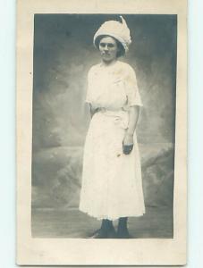 Pre-1920's rppc fashion WOMAN IN BIG DOME SHAPED HAT r6336