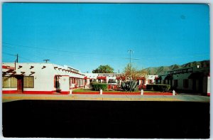 c1950s Truth or Consequences, NM Rio Courts Motel Postcard Hot Springs Lenz A73