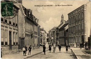 CPA ROMILLY-sur-SEINE La Rue Gornet Boivin Aube (101031)