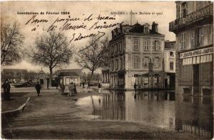 CPA Inondations 1904 ANGERS Place Moliere et quai (606288)