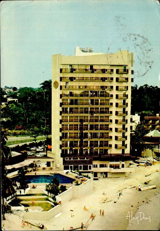 IMN04889 africa gabon libreville dialog hotel swimming pool  