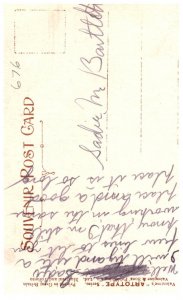 Young Canada , Boyhoisting Canadian Flag