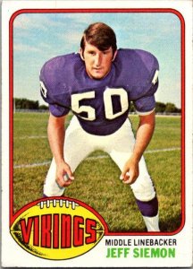 1976 Topps Football Card Jeff Siemon Minnesota Vikings sk4433