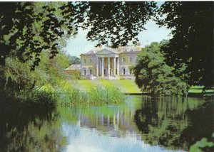Hampshire Postcard - Broadlands - Romsey - Home of Lord Mountbatten - Ref TZ6924