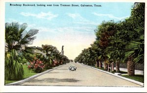Texas Galveston Broadway Boulevard Looking West From Tremont Street