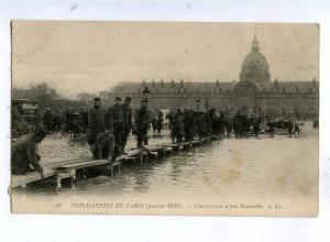 192451 FRANCE PARIS flooding 1910 Building Bridge Vintage PC