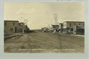 Hettinger NORTH DAKOTA RPPC 1909 MAIN STREET Johnson & Bordsen nr Mott Scranton