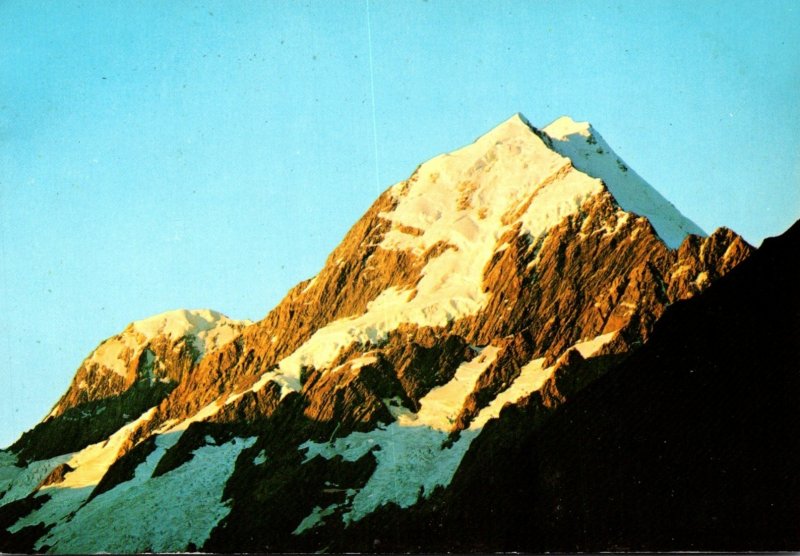 New Zealand South Island Mount Cook At Sunset