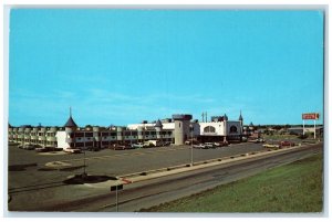 c1960 Ramada inn Amarillo Nelson Road Exterior Amarillo Texas Vintage Postcard