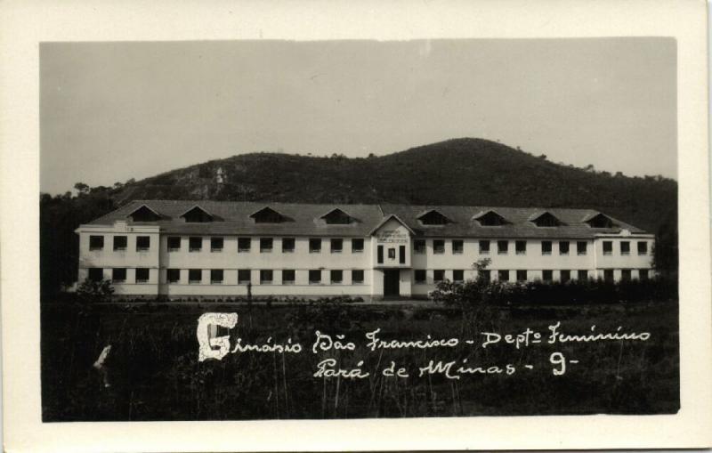 brazil, PARA DE MINAS, Ginásio São Francisco (1950s) RPPC