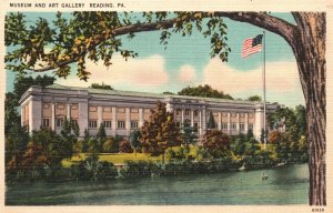 Vintage Postcard 1930's Museum and Art Gallery Reading Pennsylvania PA